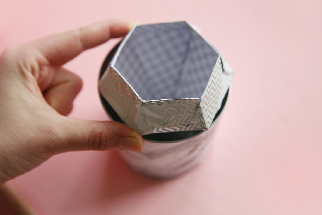 DIY Beton-Diamant als Plant Hanger für Mini Kakteen