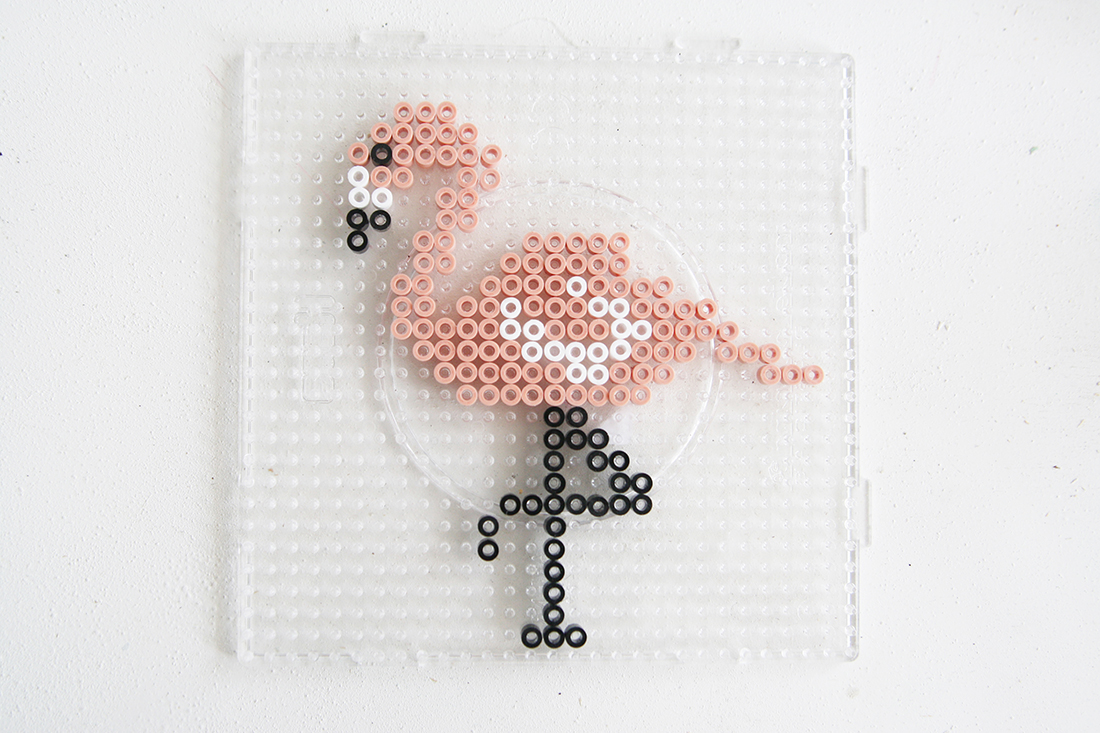 DIY Flamingo aus Hama-Bügelperlen selbermachen