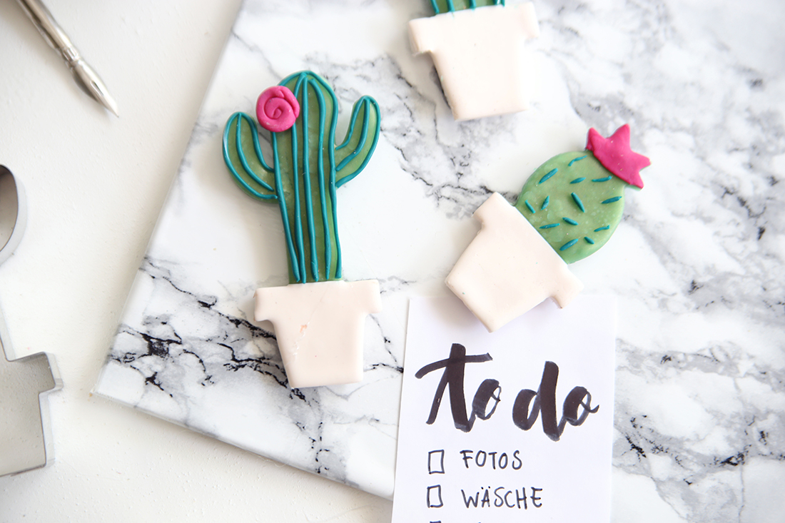 Kreative DIY-Idee zum Selbermachen: DIY Kaktus Magneten und Marmor Magnetboard