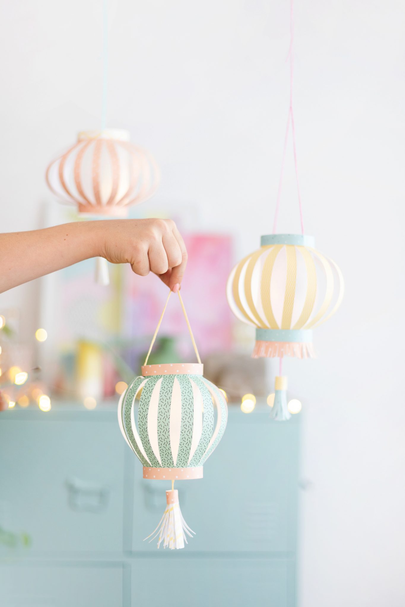 Lanterne Enfant Kit DIY - Saint Martin Ou Halloween - Avec Tige LED Et Motifs Papillons Lampions Allumoir